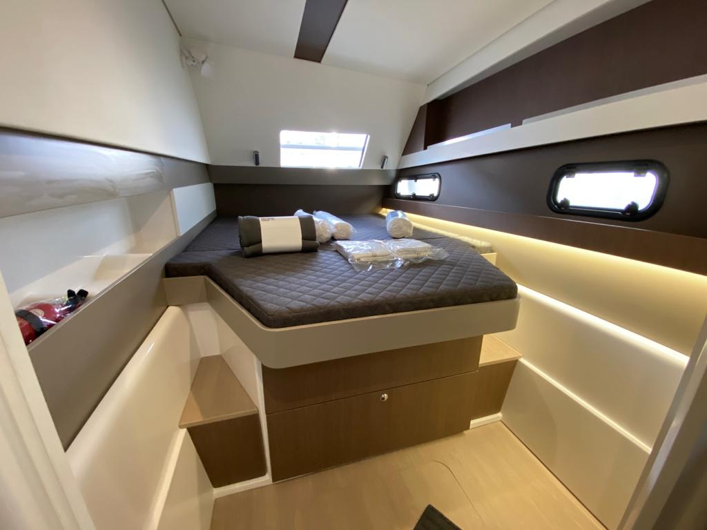 Taormina Catamaran Bali 4.1 – A Luxurious & Exclusive Sailing Experience (18 Pax)