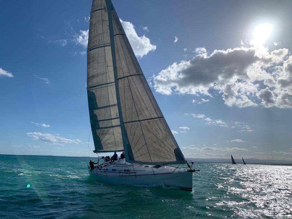Grand Soleil 40 – Taormina Sailing Boat for a Luxury & Adventure Experience! (6 Pax)