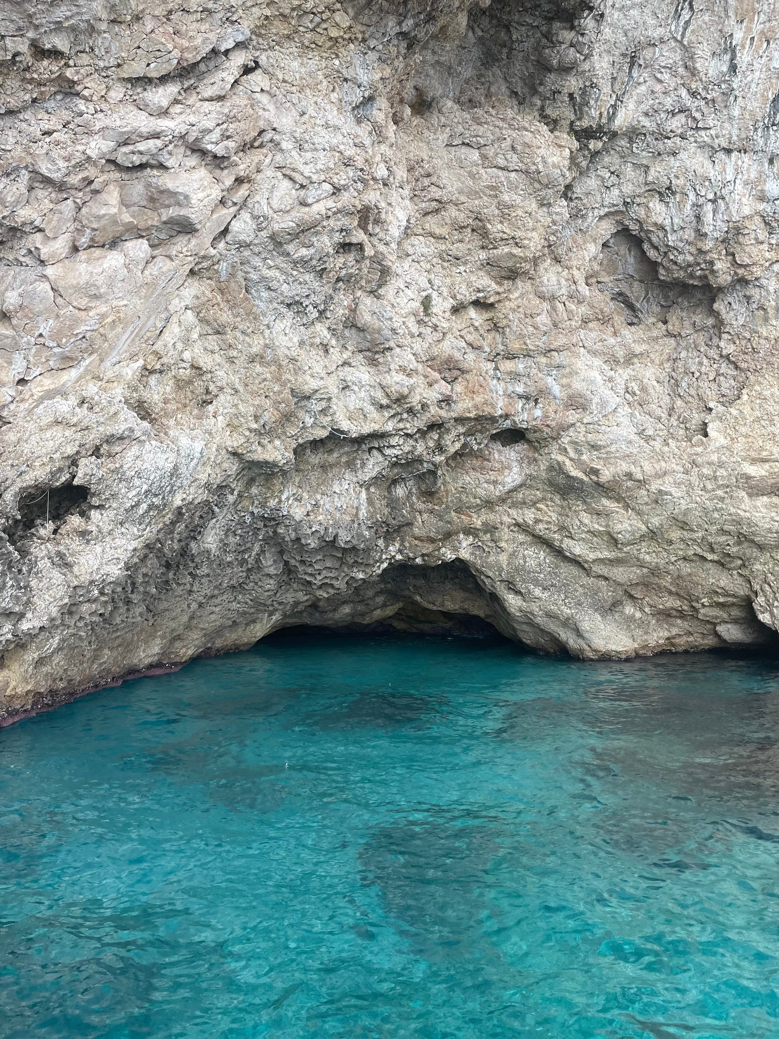 Taormina Boat Tour – 1.5 Hour of Stunning Coastal Views!