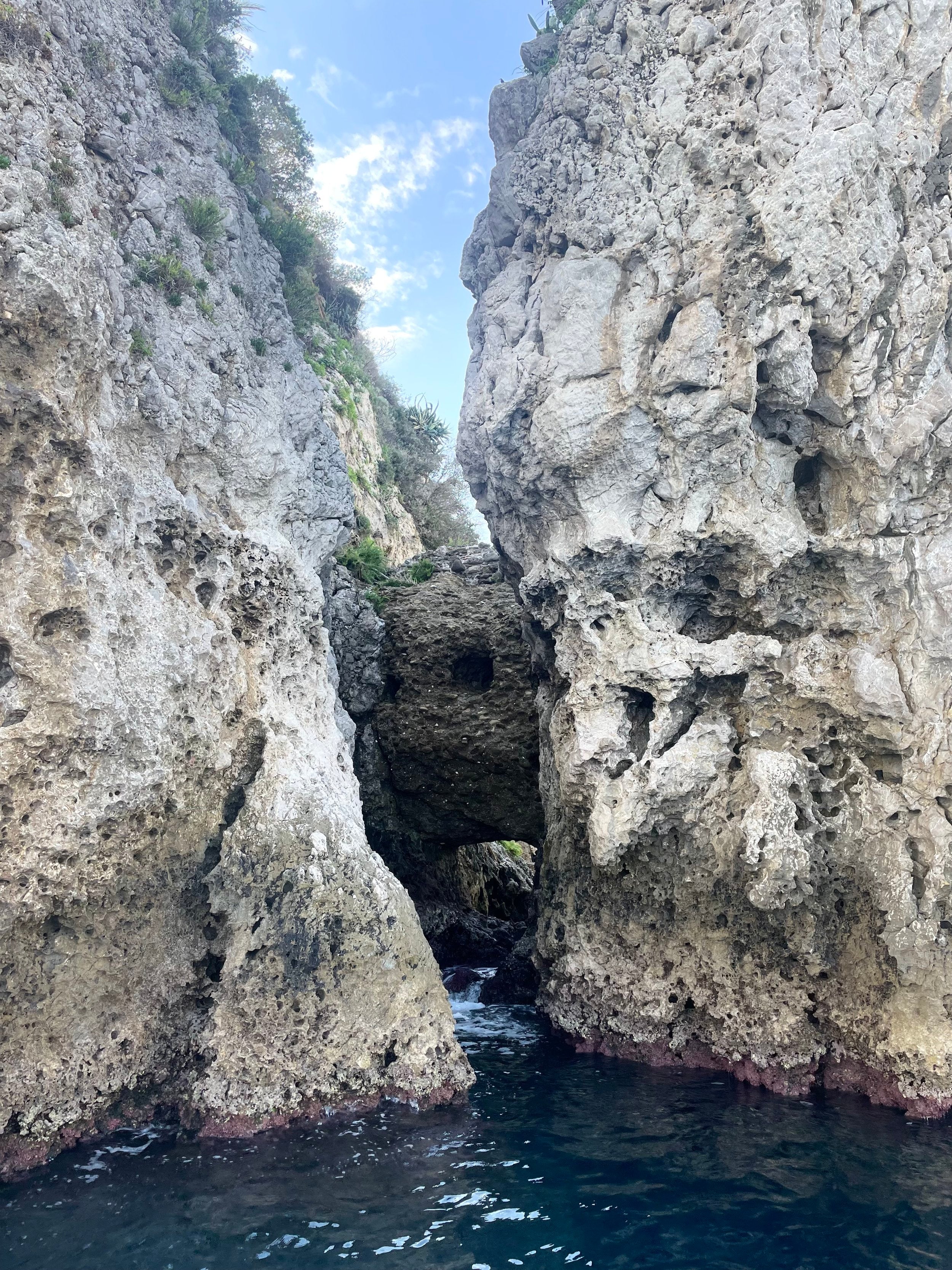 Taormina Boat Tour – 1.5 Hour of Stunning Coastal Views!