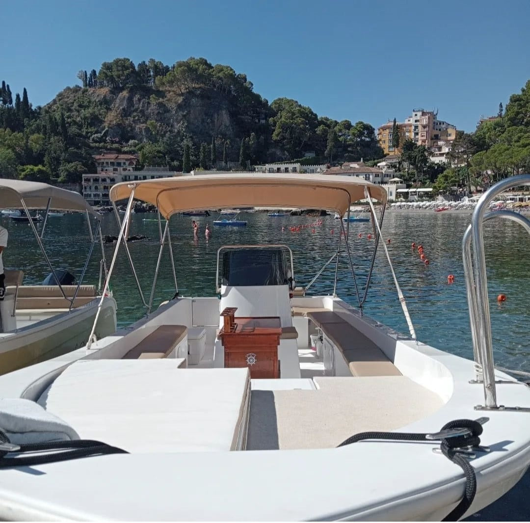 Taormina Private Boat Tour - 1 Hour